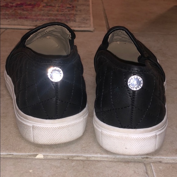 steve madden sneakers - Picture 2 of 3
